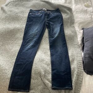 Paige 31 darkwash jeans